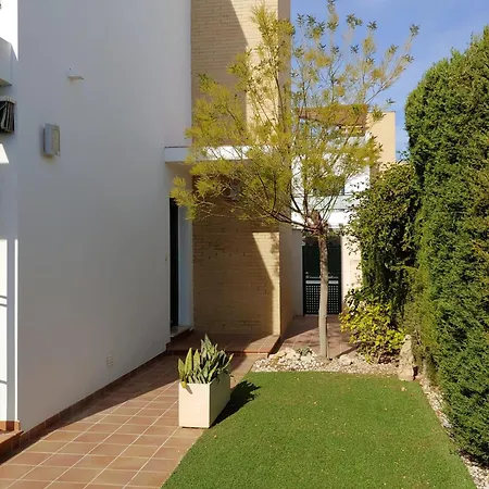 Three-bedroom With Magnificent Pool Next To The Sea And Golf Courses * Rojales